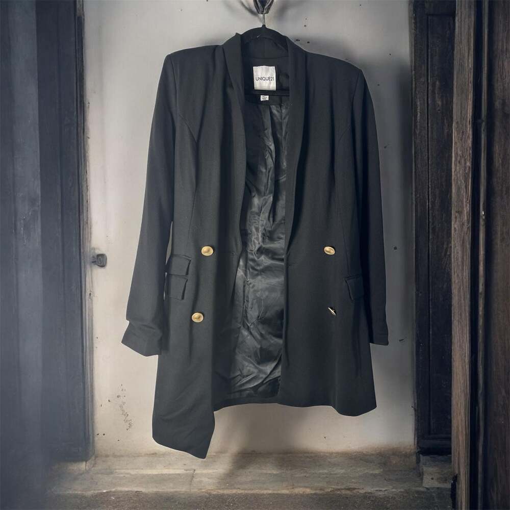 UNIQUE21 Black Gold Button Blazer